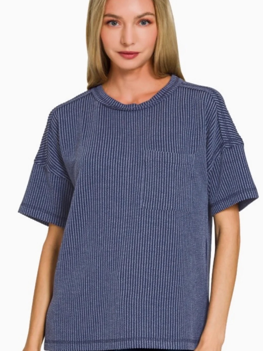 NWOT Women’s Zenana Navy Raised Rib Expose Seam Top, size Medium